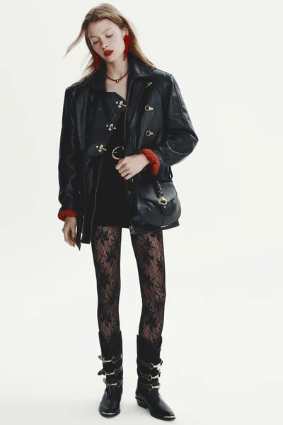 Look 18